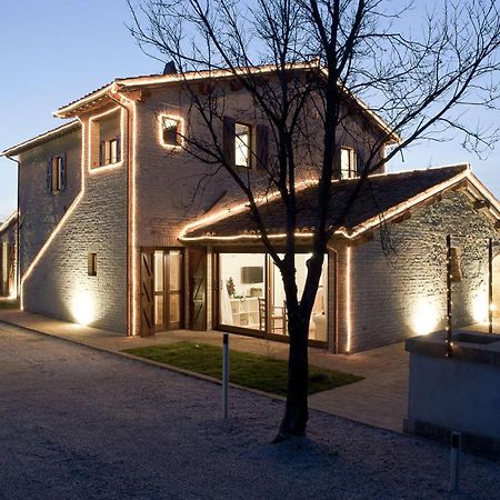 Villa Casale Marroggia Foligno Esterno foto